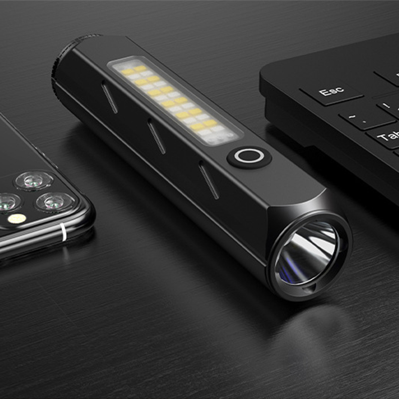 Powerful SST40 LED 21700 TYPE- – Edc (Every Day Carry recenzja i cena